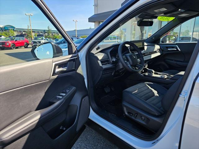 2026 Mitsubishi Outlander LE 1.5T S-AWC
