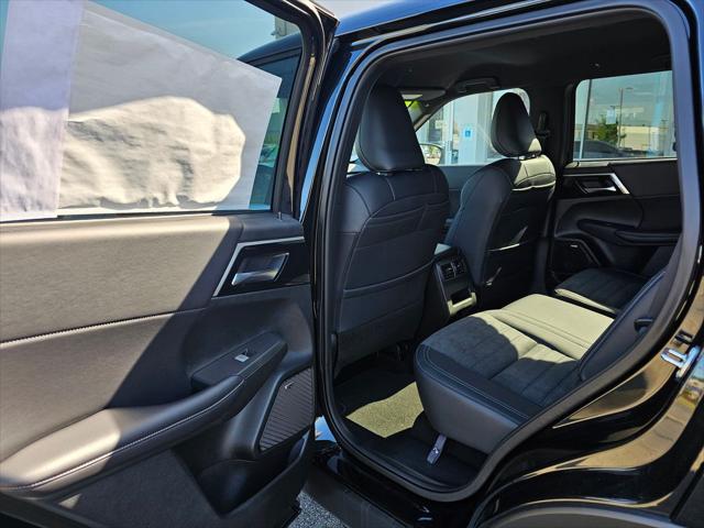 2026 Mitsubishi Outlander LE 1.5T S-AWC