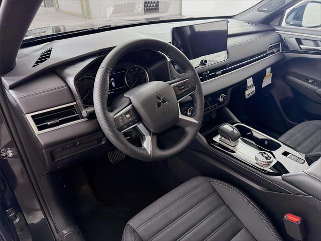 2026 Mitsubishi Outlander LE 1.5T S-AWC