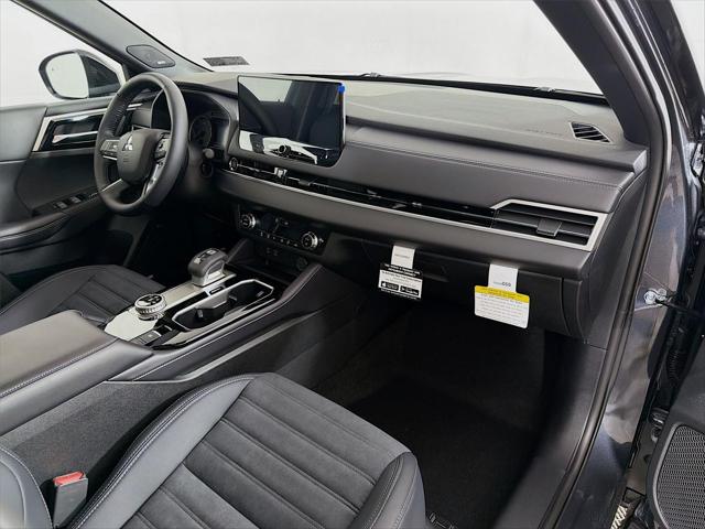 2026 Mitsubishi Outlander LE 1.5T S-AWC