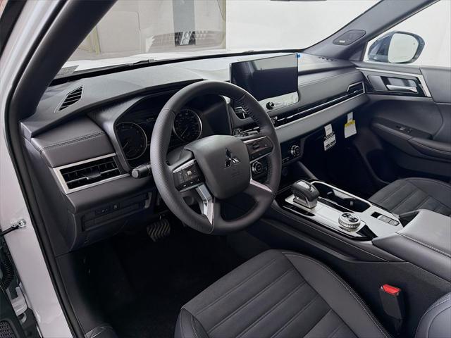 2026 Mitsubishi Outlander LE 1.5T S-AWC
