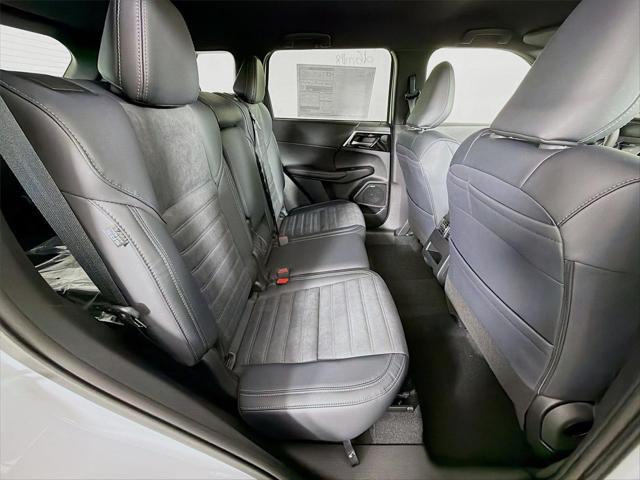 2026 Mitsubishi Outlander LE 1.5T S-AWC