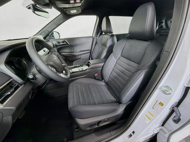 2026 Mitsubishi Outlander LE 1.5T S-AWC