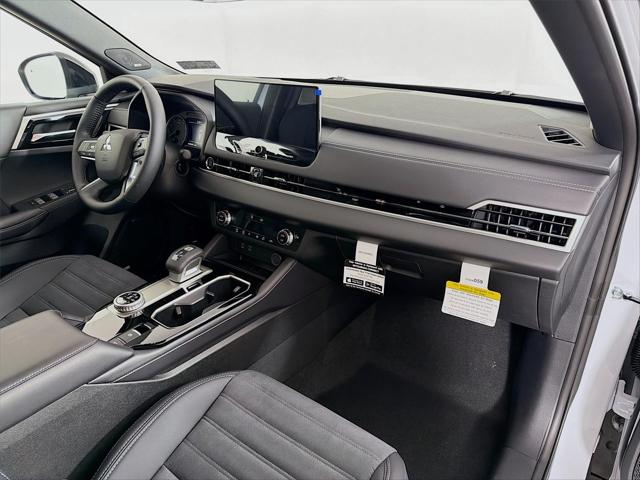 2026 Mitsubishi Outlander LE 1.5T S-AWC