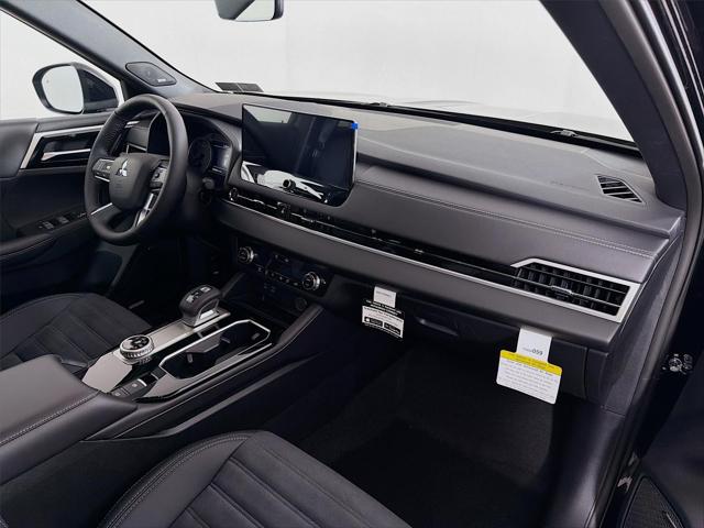 2026 Mitsubishi Outlander LE 1.5T S-AWC