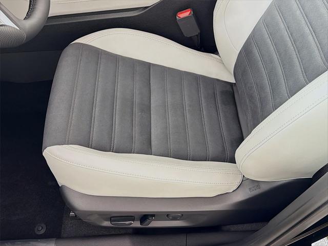 2026 Mitsubishi Outlander SE 1.5T S-AWC