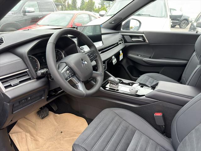 2026 Mitsubishi Outlander LE 1.5T S-AWC