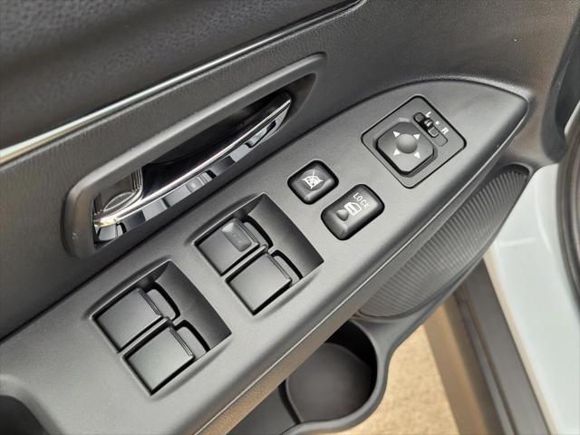 2026 Mitsubishi Outlander Sport 2.0 LE