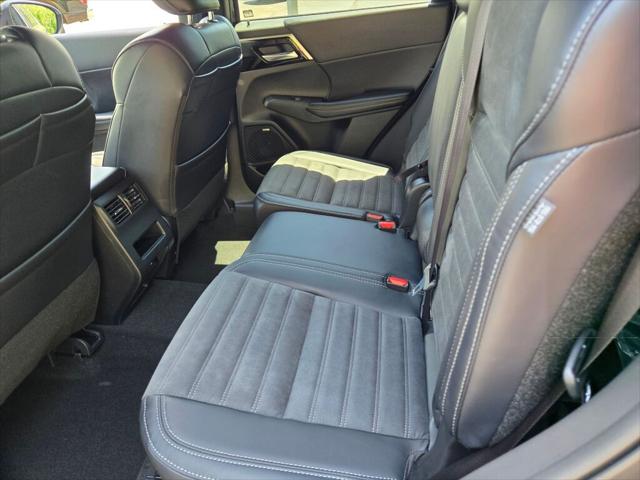 2026 Mitsubishi Outlander LE 1.5T S-AWC