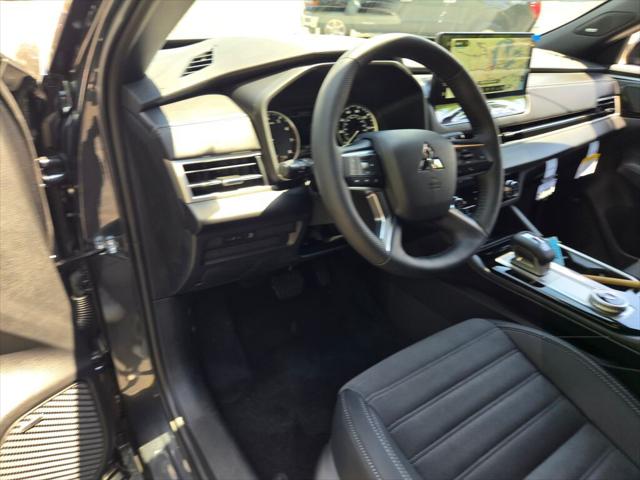 2026 Mitsubishi Outlander LE 1.5T S-AWC