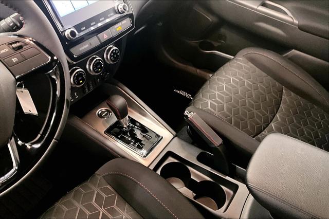 2026 Mitsubishi Outlander Sport 2.0 LE
