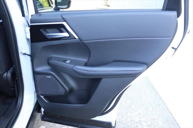 2026 Mitsubishi Outlander LE 1.5T S-AWC