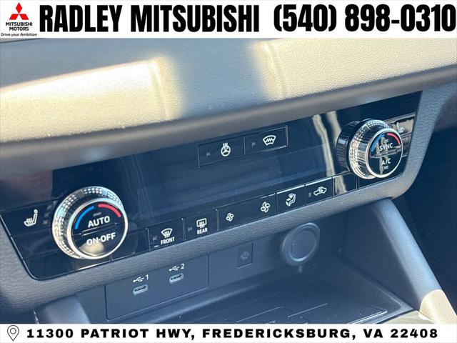 2026 Mitsubishi Outlander LE 1.5T S-AWC