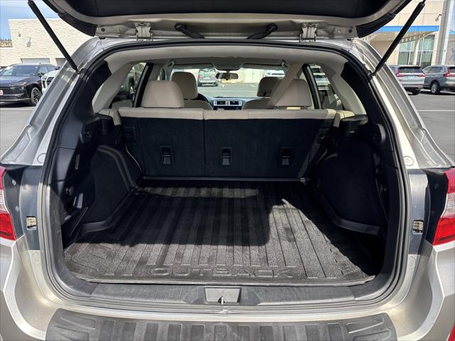 2016 Subaru Outback 2.5i Premium