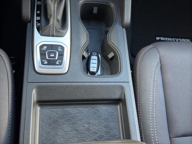 2026 Nissan Frontier Crew Cab SV 4x4