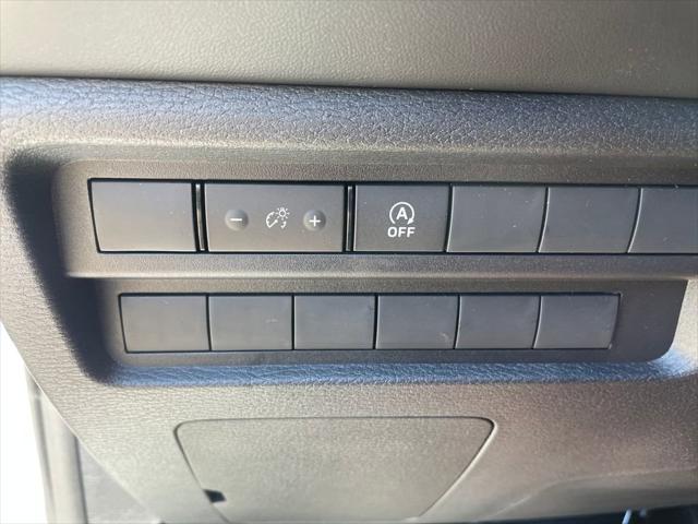2026 Mitsubishi Outlander LE 1.5T S-AWC