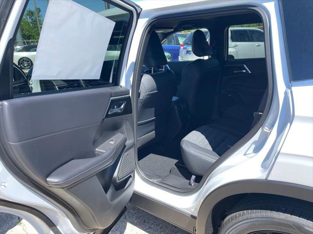 2026 Mitsubishi Outlander LE 1.5T S-AWC