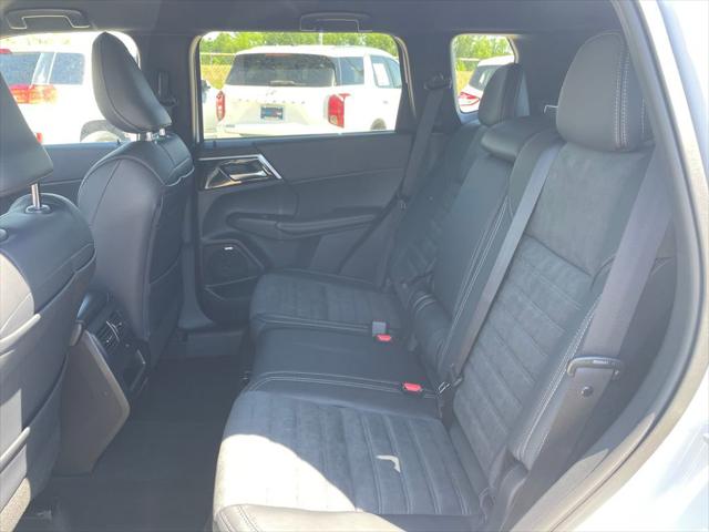2026 Mitsubishi Outlander LE 1.5T S-AWC