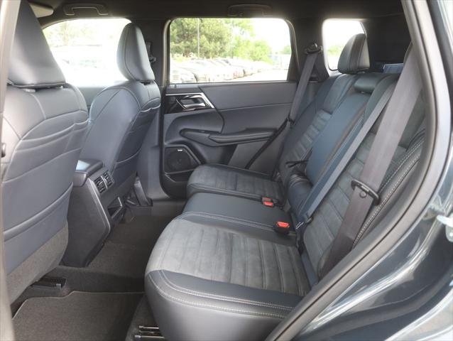 2026 Mitsubishi Outlander LE 1.5T S-AWC