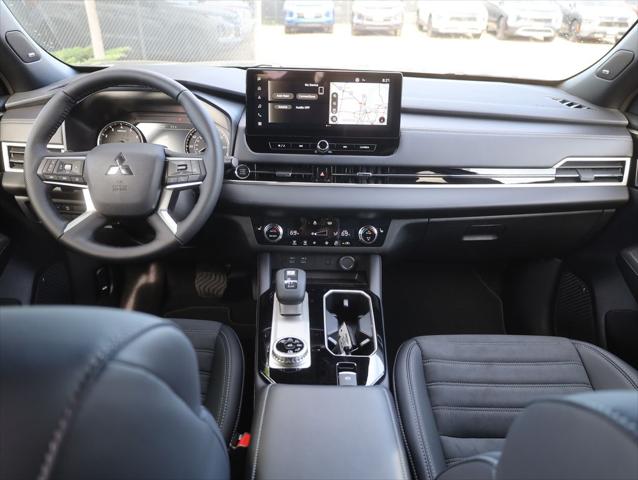 2026 Mitsubishi Outlander LE 1.5T S-AWC