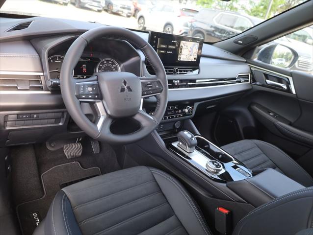 2026 Mitsubishi Outlander LE 1.5T S-AWC