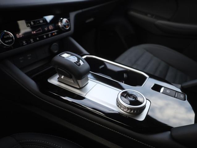 2026 Mitsubishi Outlander LE 1.5T S-AWC