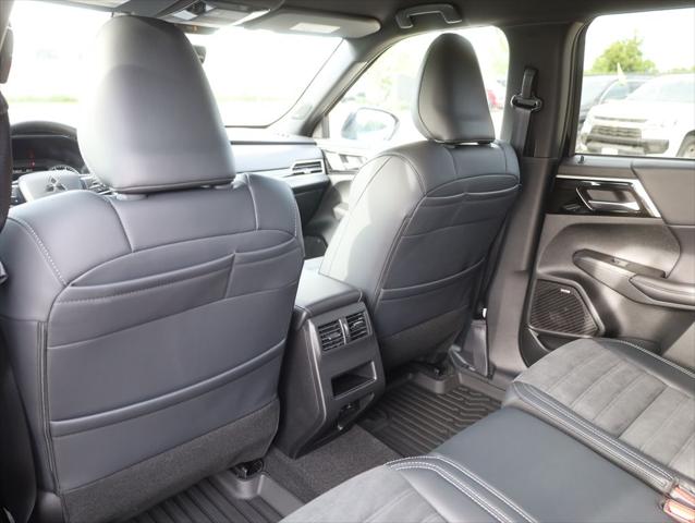 2026 Mitsubishi Outlander LE 1.5T S-AWC