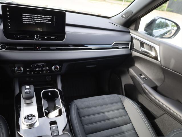 2026 Mitsubishi Outlander LE 1.5T S-AWC