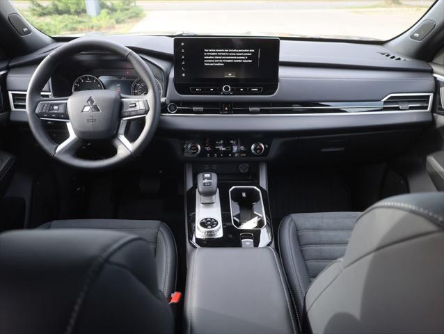 2026 Mitsubishi Outlander LE 1.5T S-AWC
