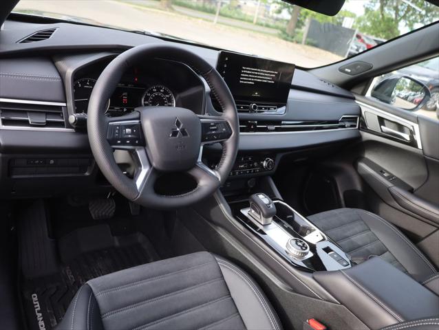 2026 Mitsubishi Outlander LE 1.5T S-AWC