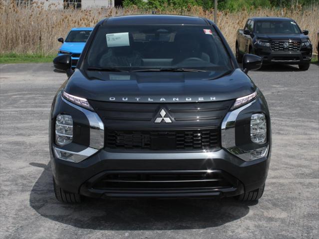 2026 Mitsubishi Outlander LE 1.5T S-AWC