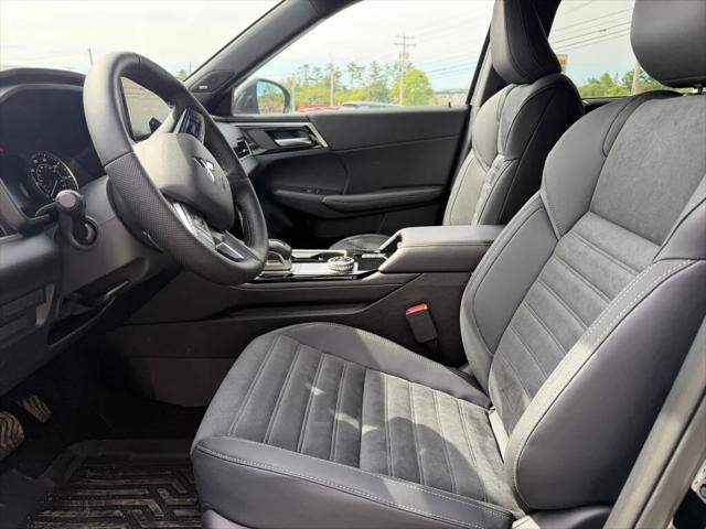 2026 Mitsubishi Outlander LE 1.5T S-AWC