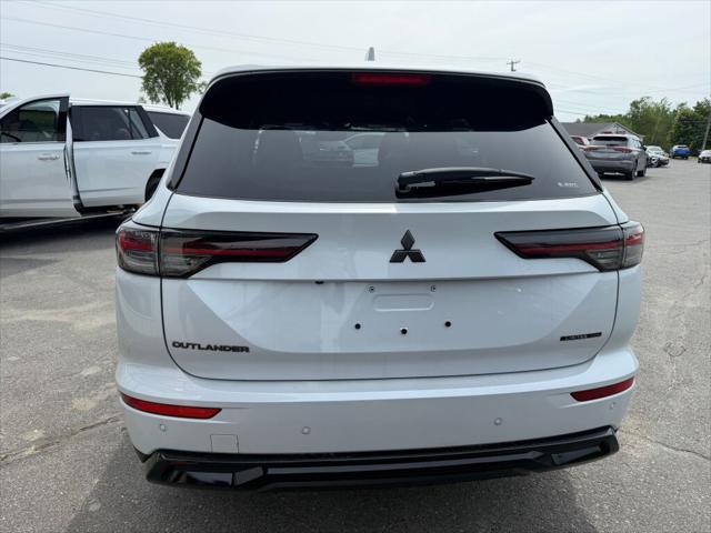 2026 Mitsubishi Outlander LE 1.5T S-AWC