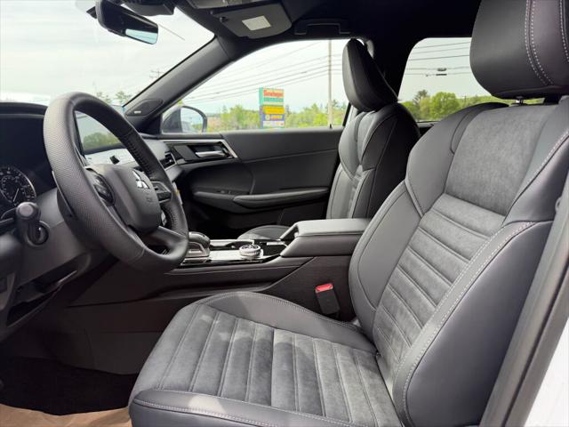 2026 Mitsubishi Outlander LE 1.5T S-AWC