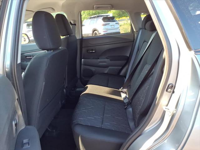 2026 Mitsubishi Outlander Sport 2.0 LE