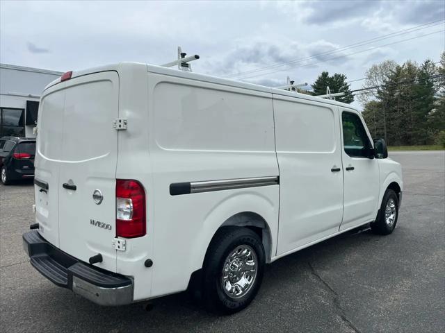 2016 Nissan 1500 S V6