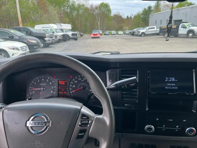 2016 Nissan 1500 S V6