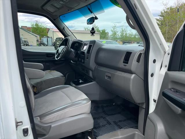 2016 Nissan 1500 S V6