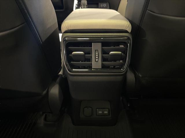 2026 Lexus NX 350h Luxury