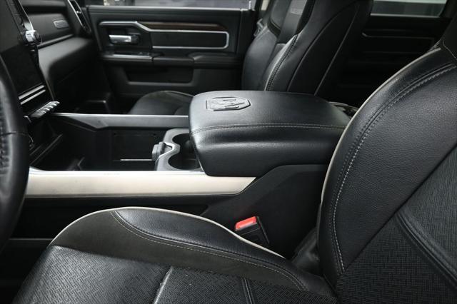 2023 Ram 2500 Laramie Crew Cab 4x4 64 Box