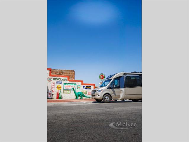 2022 Mercedes-Benz Sprinter 3500XD Chassis Standard Roof V6