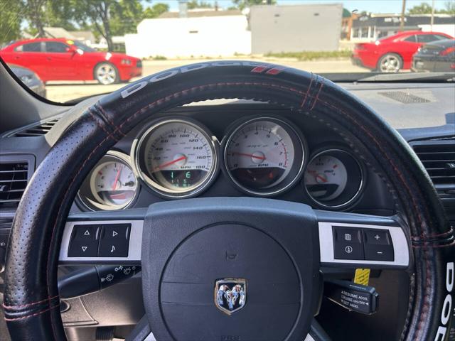 2009 Dodge Challenger SRT8