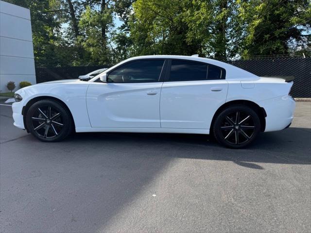 2016 Dodge Charger SXT