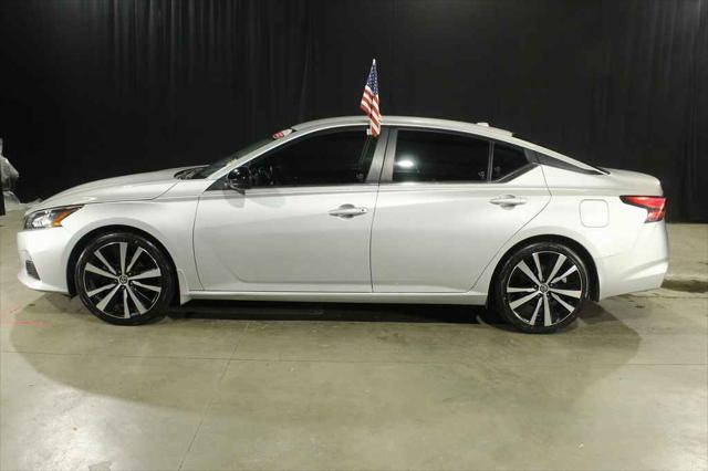2020 Nissan Altima SR FWD