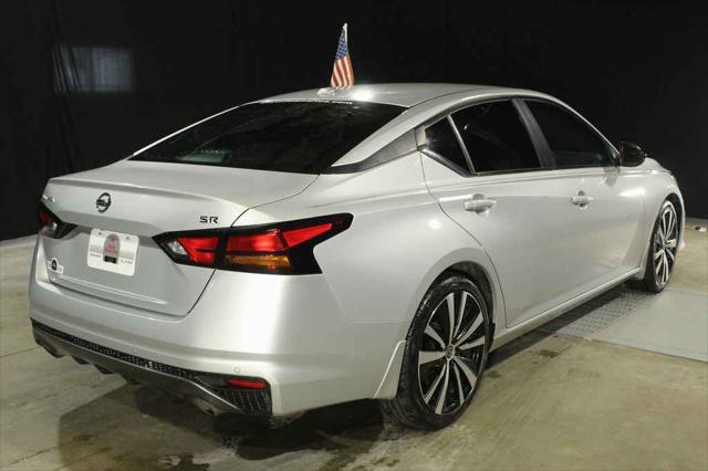 2020 Nissan Altima SR FWD