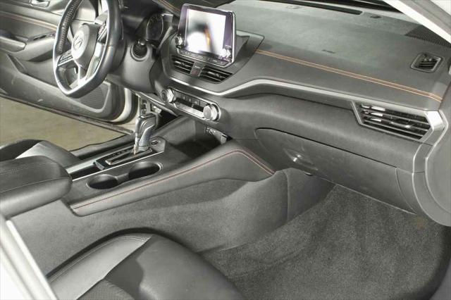 2020 Nissan Altima SR FWD