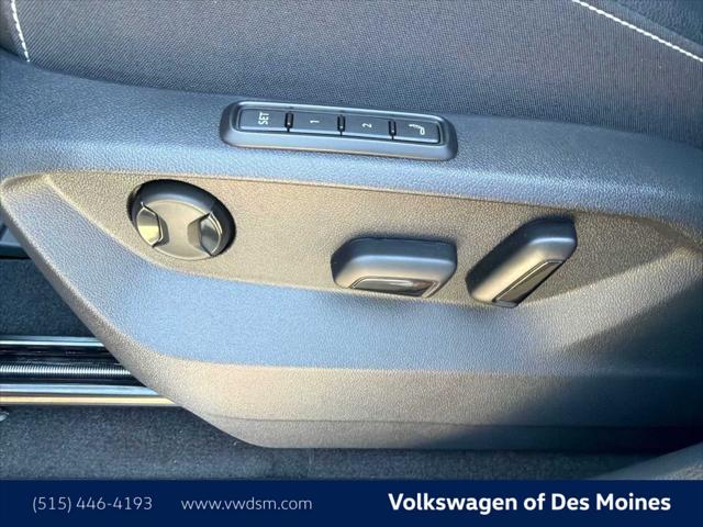 2026 Volkswagen Atlas Cross Sport SEL Premium R-Line