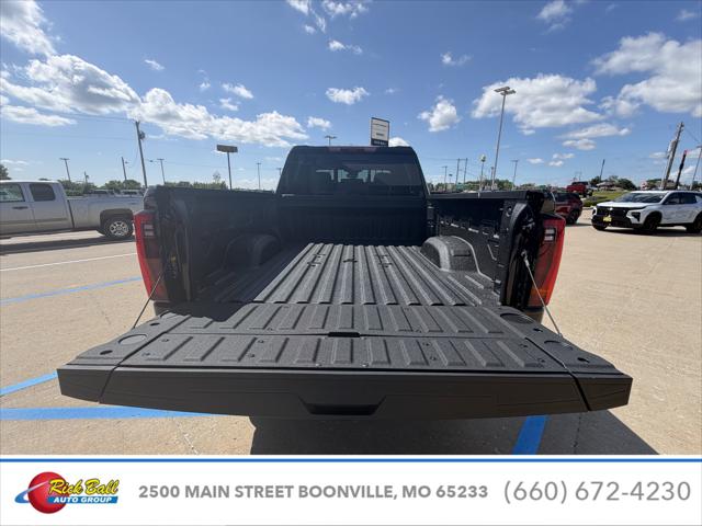 2026 GMC Sierra 2500HD Crew Cab, Standard Bed, Denali Ultimate, 4WD