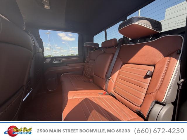 2026 GMC Sierra 2500HD Crew Cab, Standard Bed, Denali Ultimate, 4WD