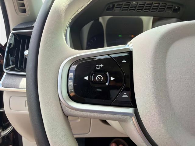 2026 Volvo XC90 Plug-In Hybrid Ultra, T8 AWD, Electric/Gasoline, Bright, 7 Seats